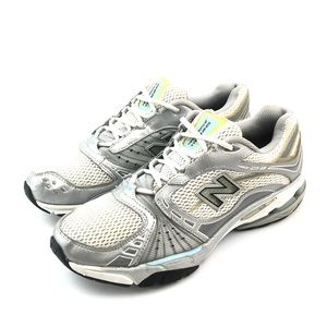 New Balance Training Shoes Size 10 Athletic 1210